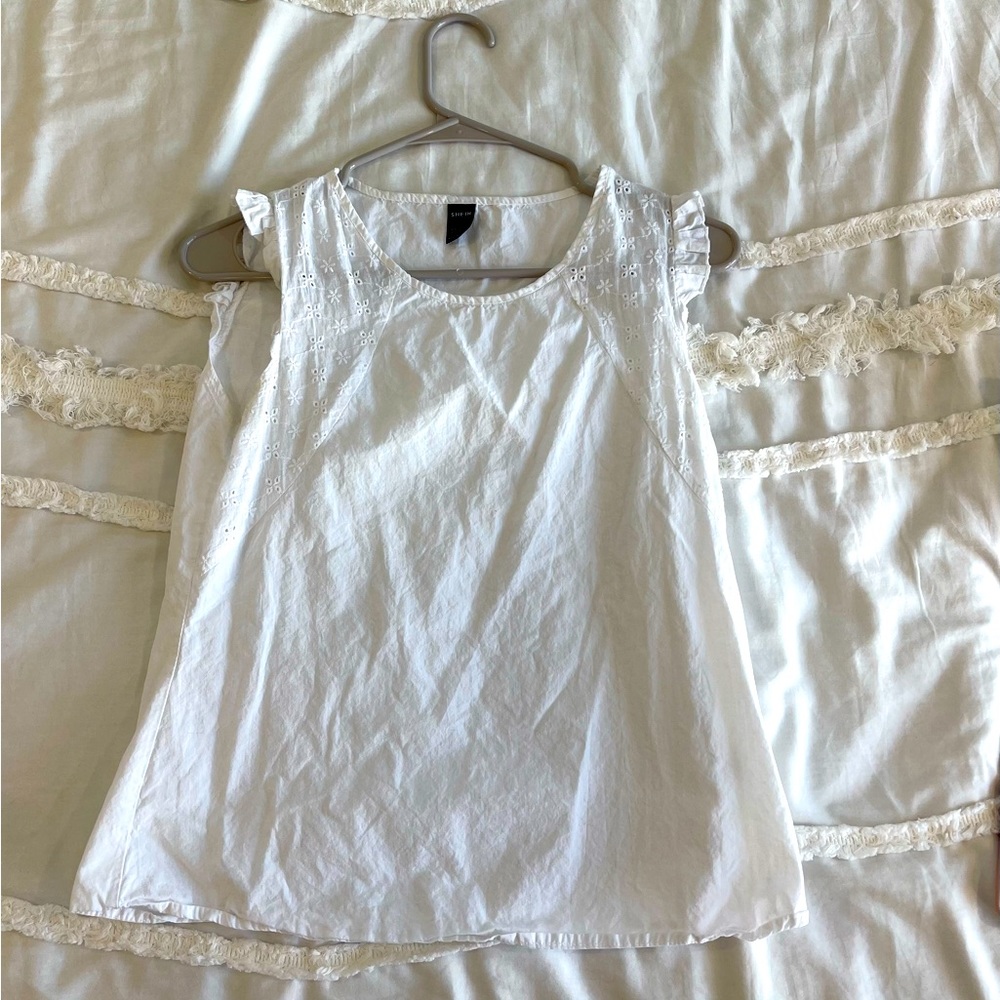 White Tank Top w/lace shoulders